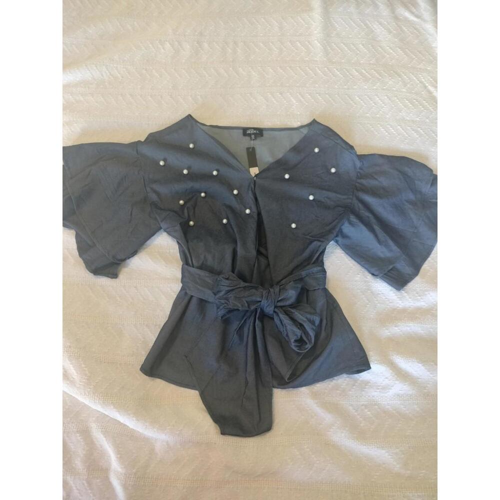 NWT Fashion‎ Model Pearl Accent Denim-Look Wrap Top, Ruffle Sleeve, Size 1X/XL